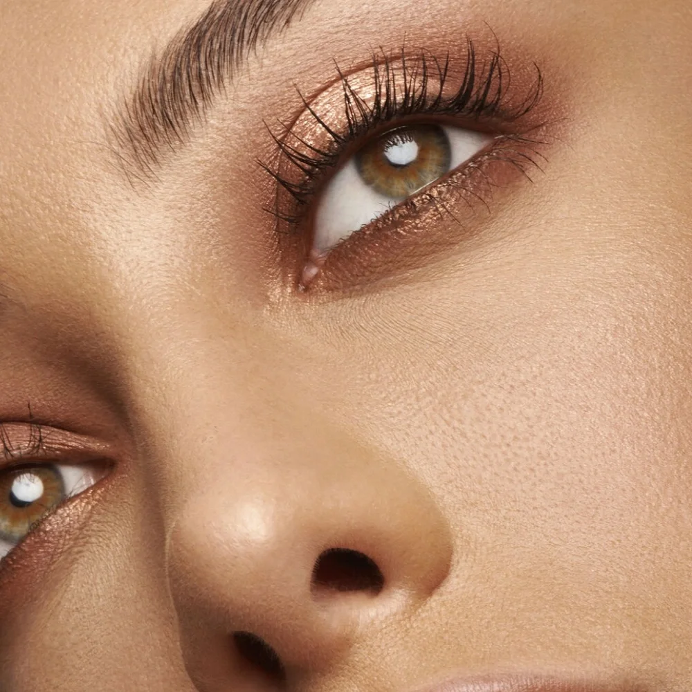 Huda Beauty Medium Nude Obsessions Eyeshadow Palette